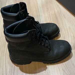 Timberland Premium Leather Black Nubuck Boots 8